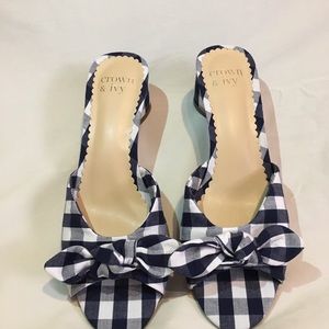 Crown&ivy gingham baby and white shoes great co.